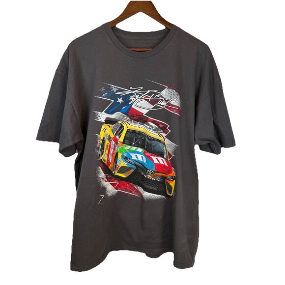 Kyle Busch #18 M&M Joe Gibbs Racing T-Shirt Men’s XL NASCAR Graphic Tee 2 Sided - Picture 4 of 9